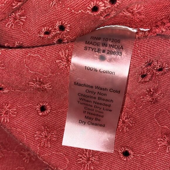 Soft Surroundings Sunwashed Eyelet Rust Red Inez Button Up Blouse Top Size S - Picture 6 of 6
